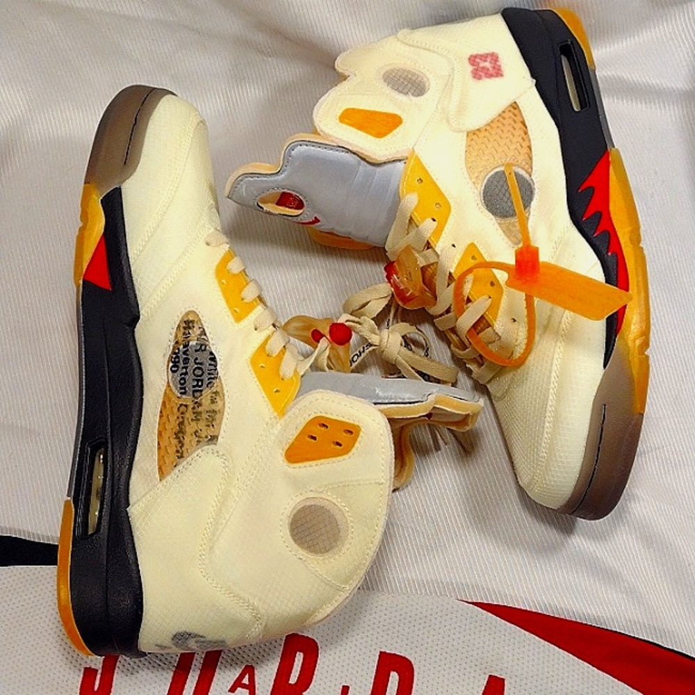 XXXSOLDXXXXAir Jordan 5 Retro X Off White Sail Sneakers - Picture 5 of 16